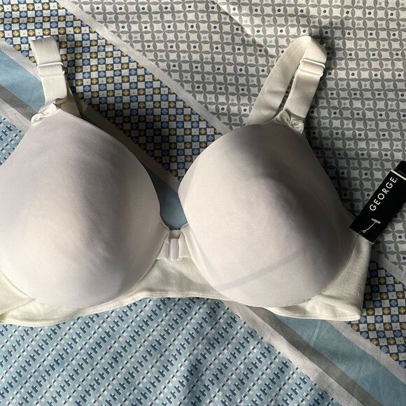 George Back Smoothing Bra White 42C New - Picture 1 of 7